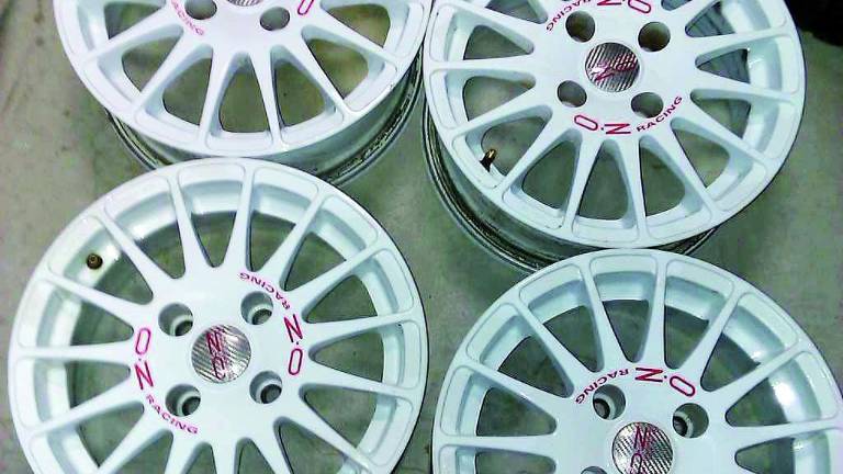 LLANTAS DE AUTOMÓVIL: Diseño y eficacia en ruedas