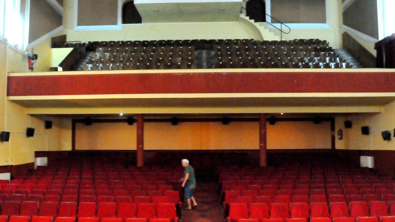 Remodelación de la cubierta del Teatro Carlos III