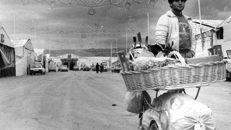 La Feria San Lucas, a color y en blanco y negro, en La Barra