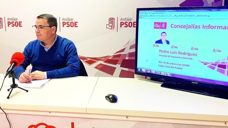 Satisfacción en el PSOE por la bajada de los impuestos