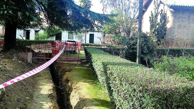 Aparecen restos arqueológicos en el parque Eduardo Carvajal