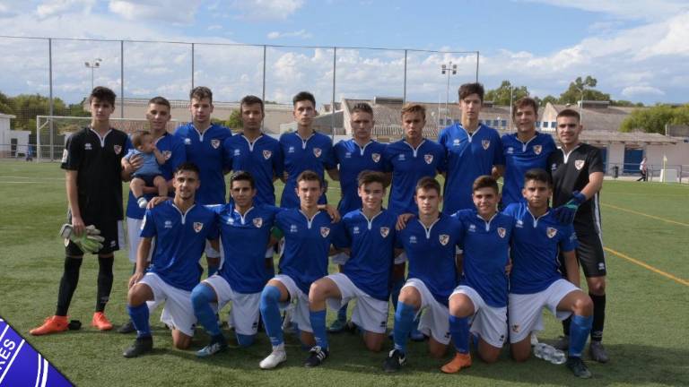 Derrota del Linares cadete en su estreno en la élite