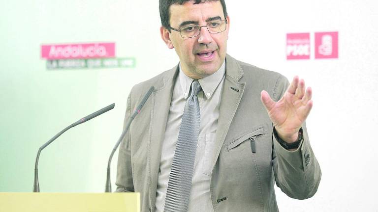 El PSOE pide desprecio al PP en las urnas por la nueva PAC