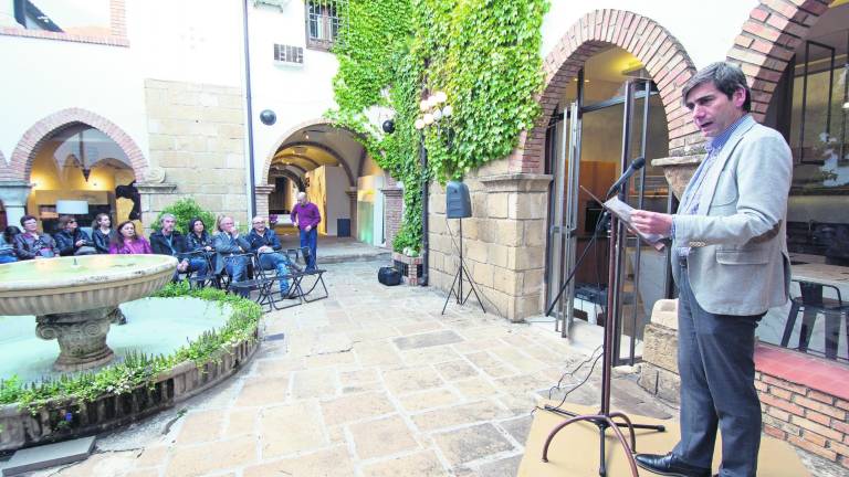 La literatura sale a las calles en busca de nuevos lectores