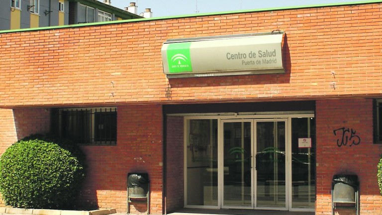 “Exceso de calor” en el centro de salud de Puerta de Madrid
