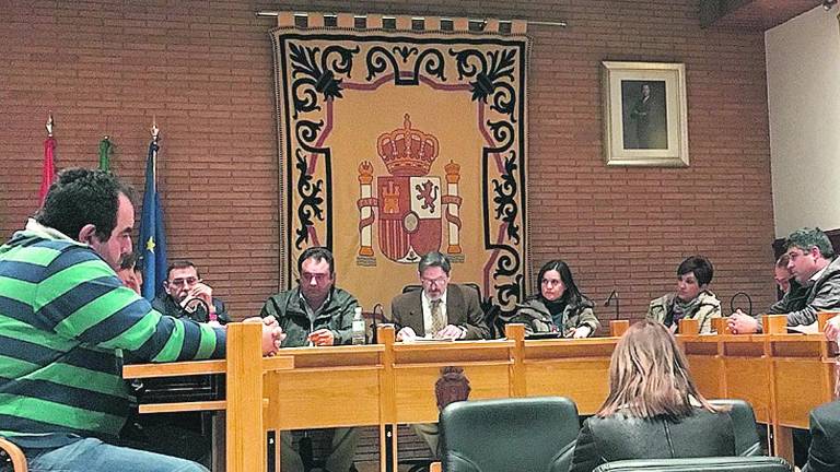 El Ayuntamiento congela las tasas fiscales para este año