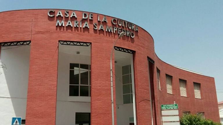 Homenaje merecido a María Sampedro