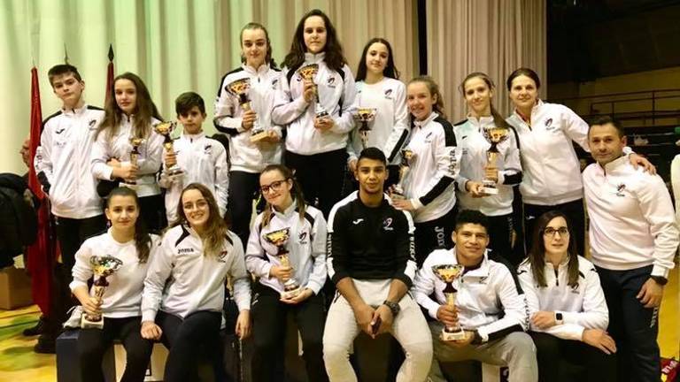 “El deporte en sí mismo no transmite valores, son los entrenadores los que otorgan buenas o malas enseñanzas”