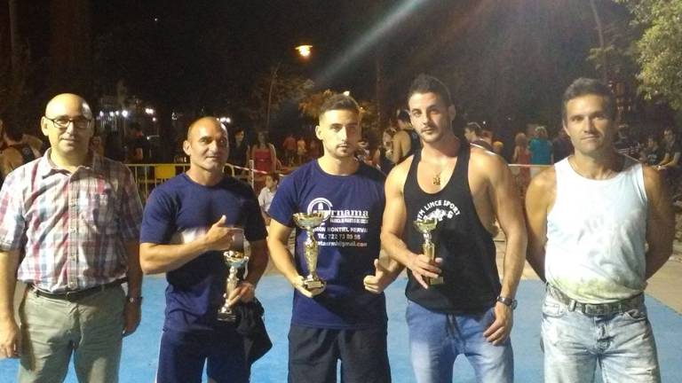 Jódar exhibe sus músculos