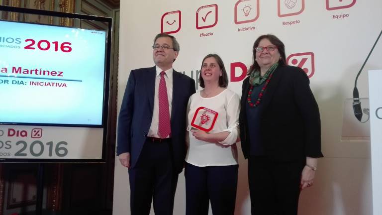 Grupo DIA entrega el Premio Iniciativa a Susana Martínez, una franquiciada jiennense