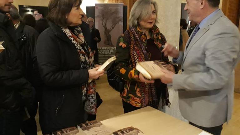 Antonio Cano Murcia triunfa al publicar su primera novela “seria”