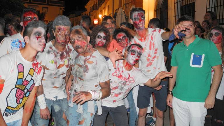 Madrugada zombie en Sierra Sur