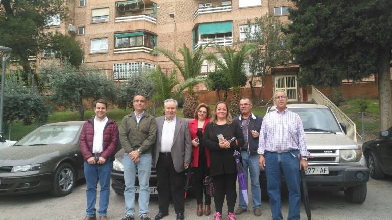 El Gobierno local exige a la Junta inversiones en vivienda