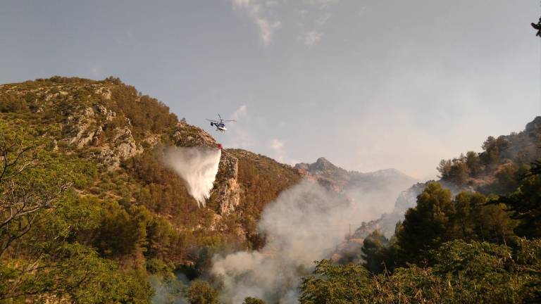 Fuego en el paraje Ermita de Cuadros de Bedmar