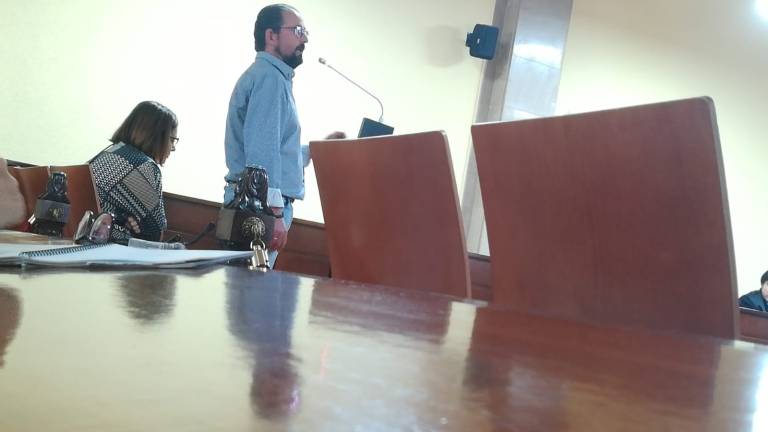 El extesorero del Linares dice que “nunca” se le pasó por la cabeza llevarse dinero del club