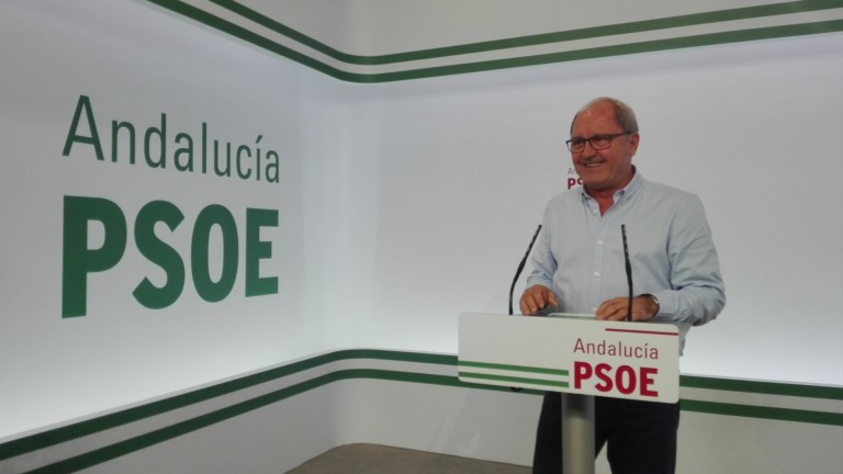 El PSOE defiende la abstención para que pueda gobernar el PP