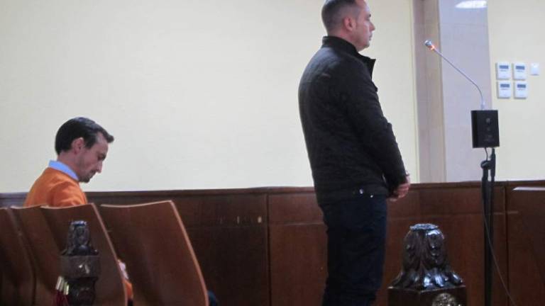 Condenados por arrancar un trozo de oreja de un mordisco