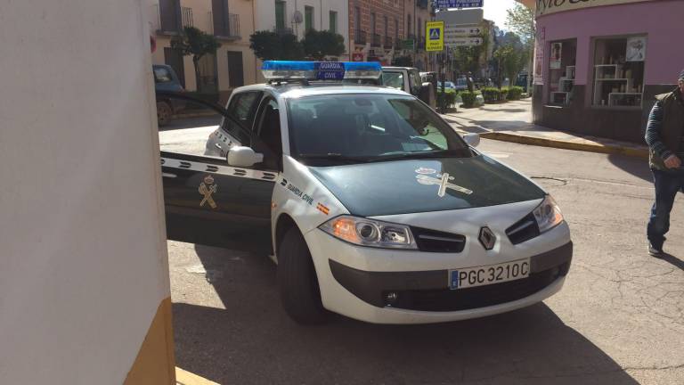 Un encapuchado atraca la sucursal de una caja en La Puerta de Segura
