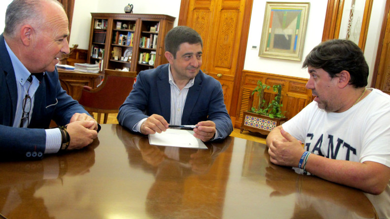 Diputación continuará como principal spónsor del Jaén FS