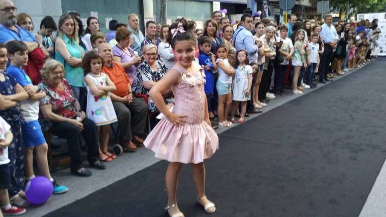 Glamour local en la pasarela