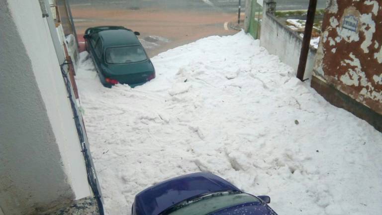 Vídeos de la espectacular granizada en Castillo de Locubín