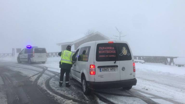 Dificultades de circulación en el Puerto de las Palomas