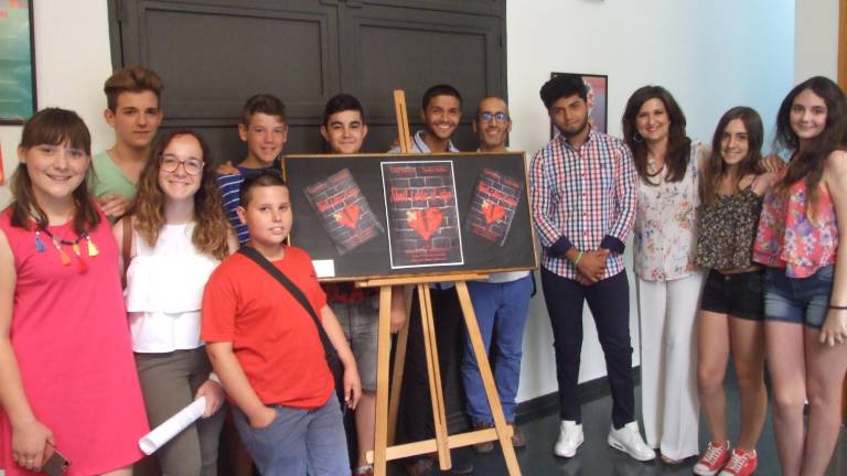 Alumnos de Alcaudete graban Abril todo el año