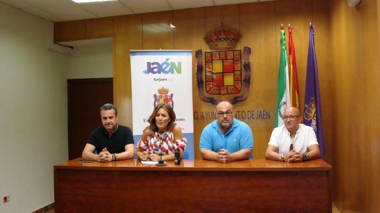 El Ayuntamiento presenta la “Jaén Capital Flamenca Weekend Alfa Romeo”