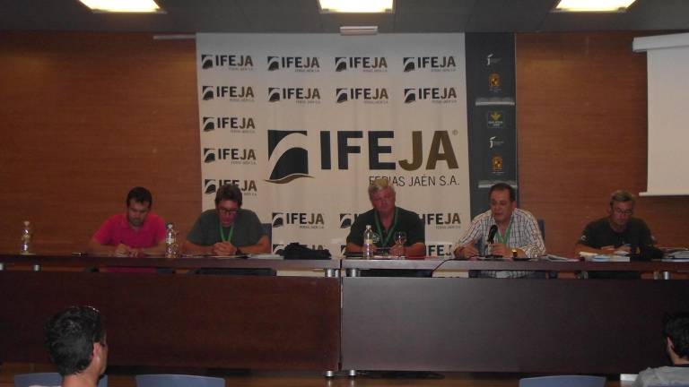 Debates en Ibercaza sobre la pesca continental