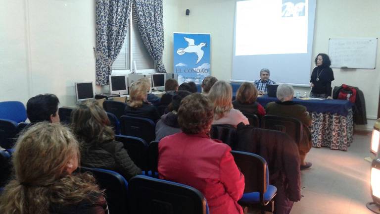 La comarca de la tierra roja presume hoy en su fiesta