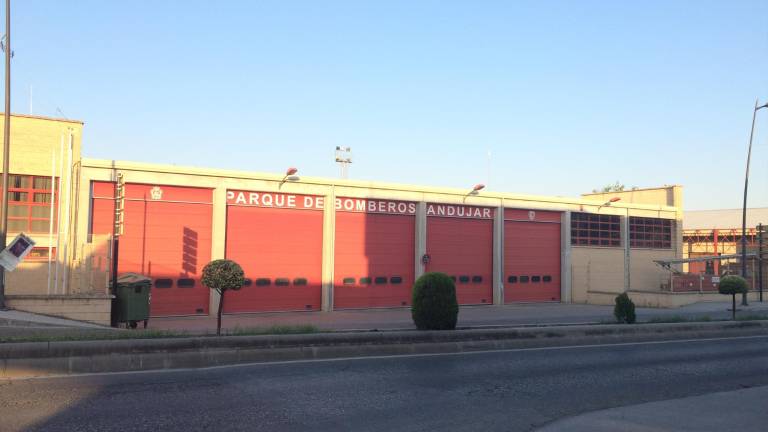 El Parque de Bomberos, “bajo mínimos” en verano