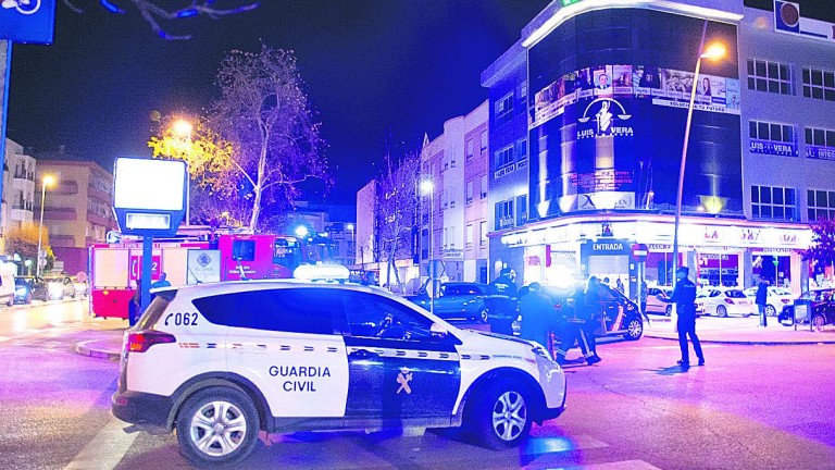 Detenido el presunto autor del aviso de bomba en Carrefour