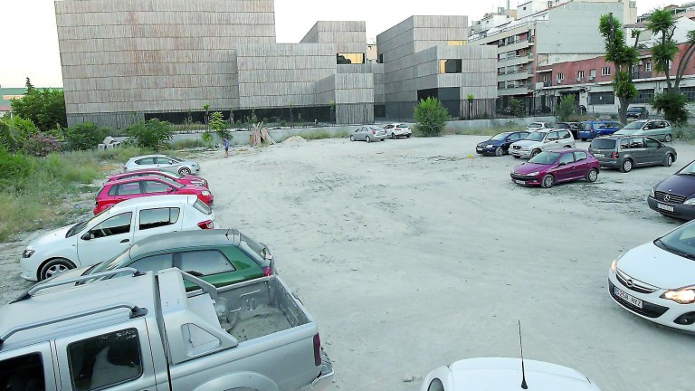 El Ayuntamiento se queda sin el solar vecino al Museo Íbero