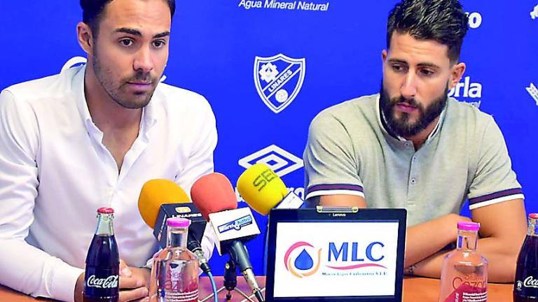 El Linares Deportivo continúa reforzando sus filas y presenta a los defensas Jonathan Rosales y Miguelito