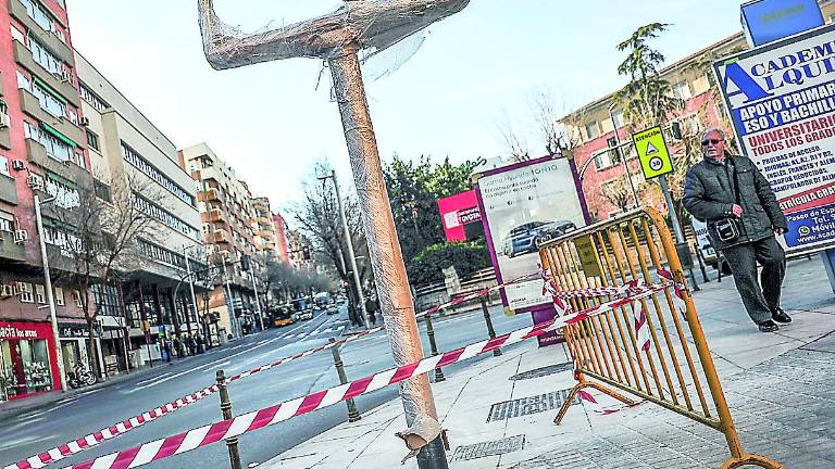 Comienza la instalación de los relojes-termómetro