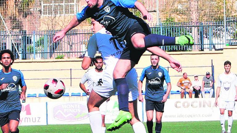 El Martos busca que el encuentro ante el Torreperogil sea un punto de inflexión