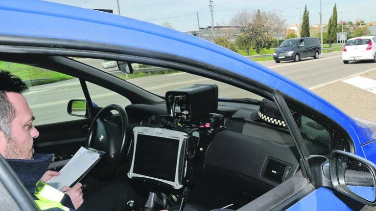 La Policía Local vuelve a sacar el radar móvil para controlar la velocidad