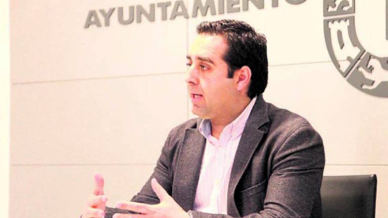 El alcalde destaca, en su balance de 2017, el apoyo municipal a empresas