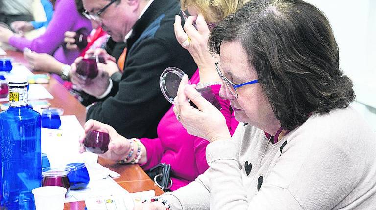AOVE. <i>Asistentes a la segunda cata de las Jornadas Gastronómicas.</i>