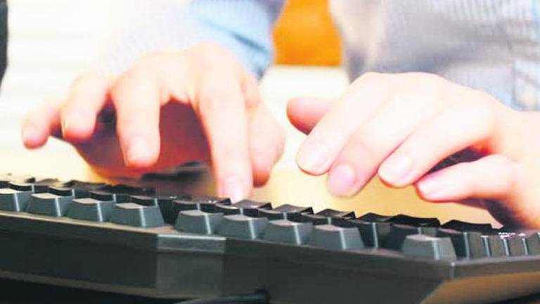 A juicio por borrar los archivos de su trabajo