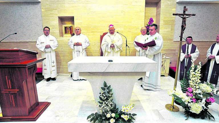 Consagración de la nueva capilla del tanatorio