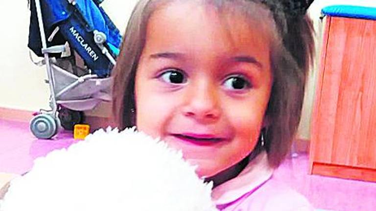 Daniela de Paula Zafra Flores