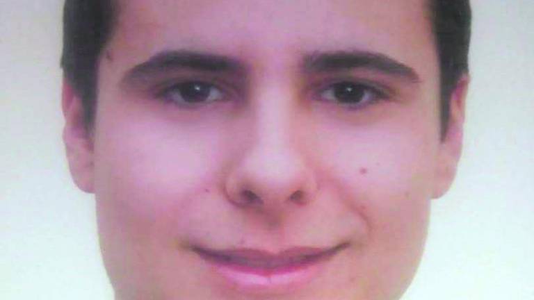 José Antonio Bellido Santiago, 18 años