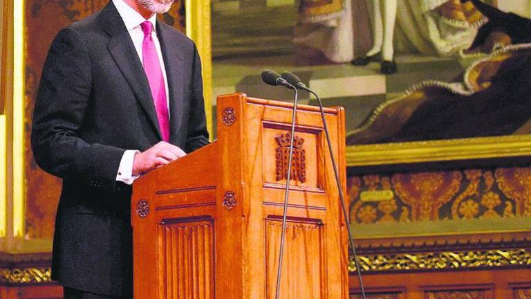 El Rey pide “diálogo y esfuerzo”
