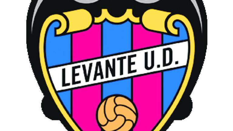 Messi se lo pone fácil al Barça ante el Levante