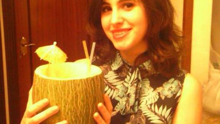 Laura, 23 años