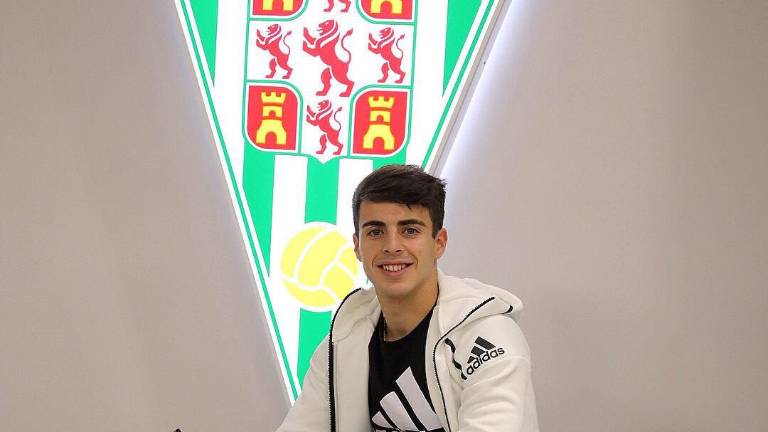 Aguado ficha por el Real Valladolid hasta 2023