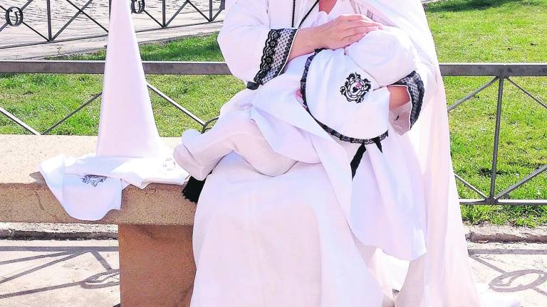 Mano tendida, así fuese, así sea...