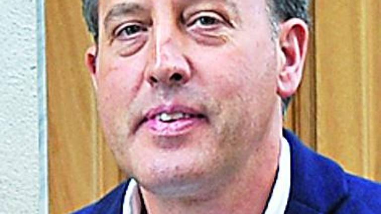 “Queremos reducir instituciones”