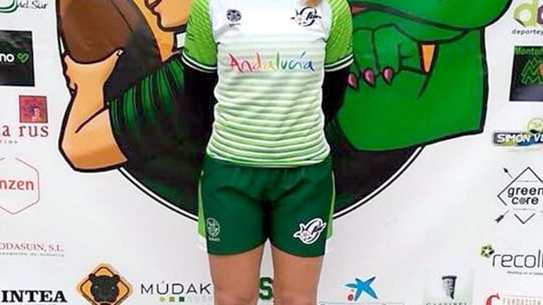 Carmen Carmona da el salto a la élite del rugby